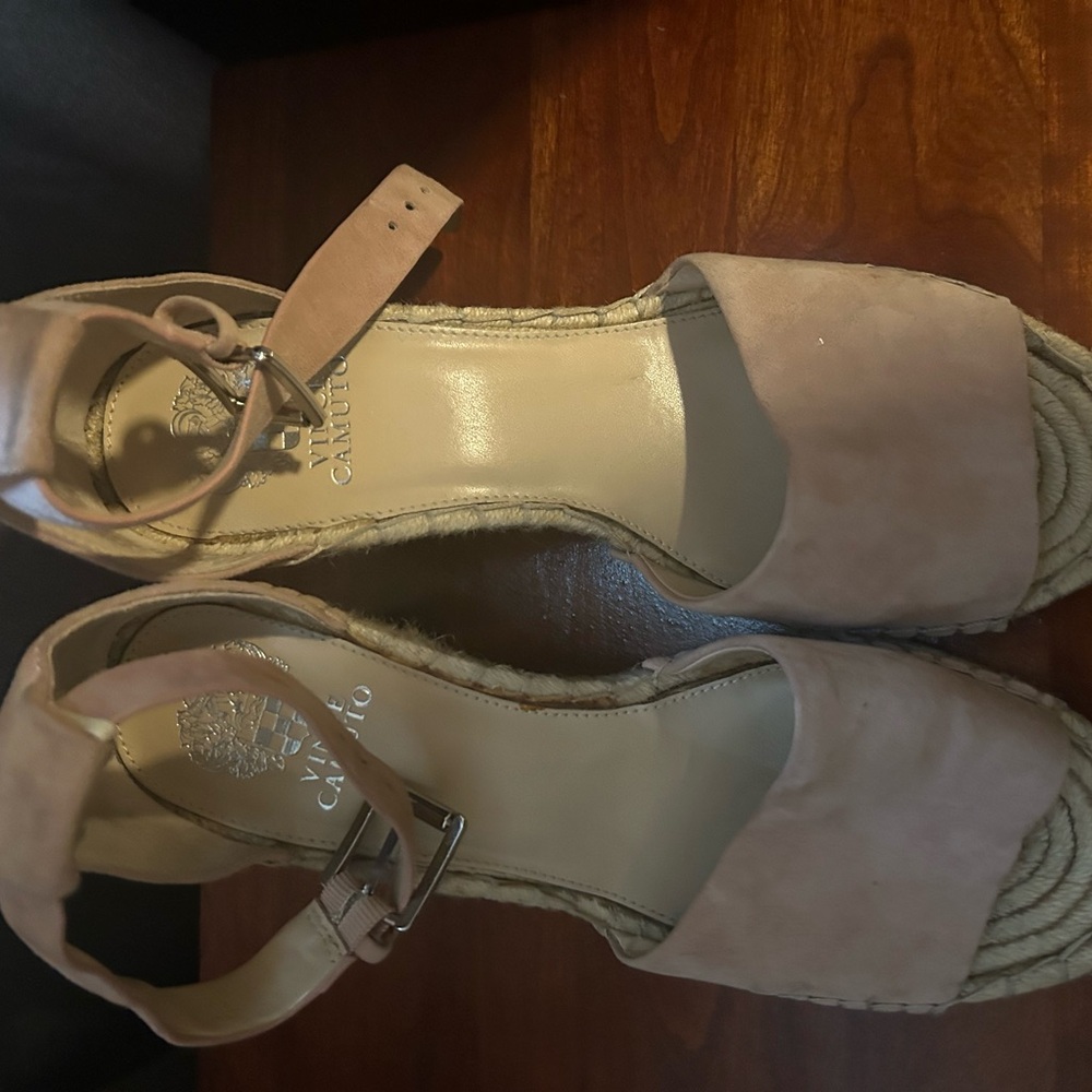 Vince Camuto Espadrilles. Size 10 M.